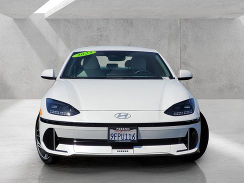 Used 2023 Hyundai Ioniq 6 SEL RWD image 2