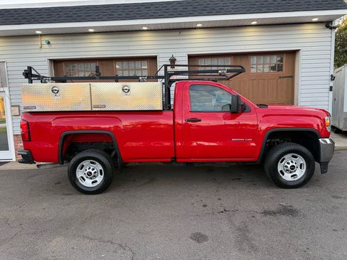 Used 2018 GMC Sierra 2500 2WD Regular Cab image 2