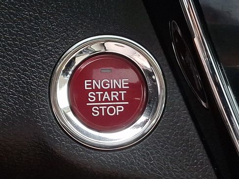 Used 2016 Honda HR-V EX image 24