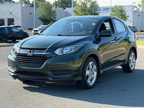 Used 2016 Honda HR-V LX image 6
