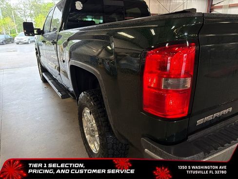 Used 2015 GMC Sierra 2500 SLE w/ SLE Preferred Package RWD image 5
