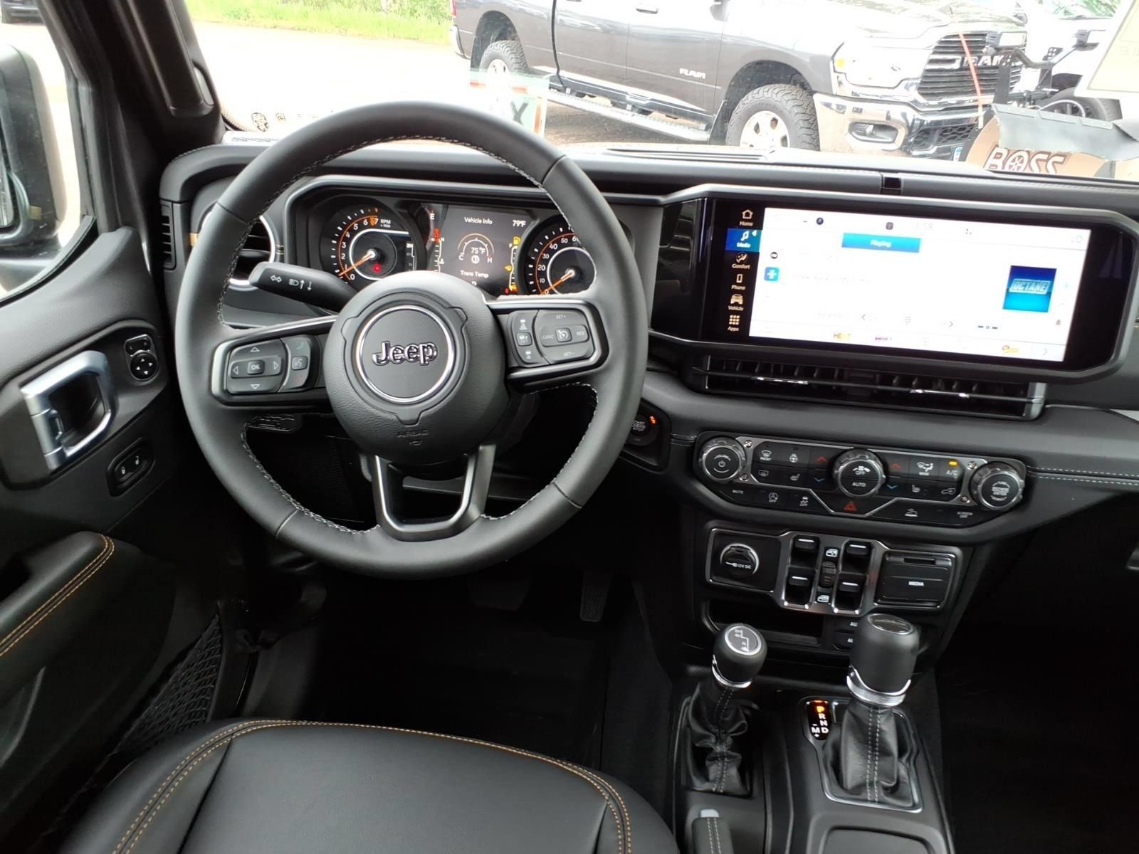 New 2026 Jeep Gladiator Sport AWD/4WD image 12