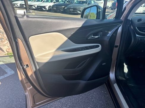 Used 2018 Buick Encore Premium w/ Experience Buick Package AWD/4WD image 36