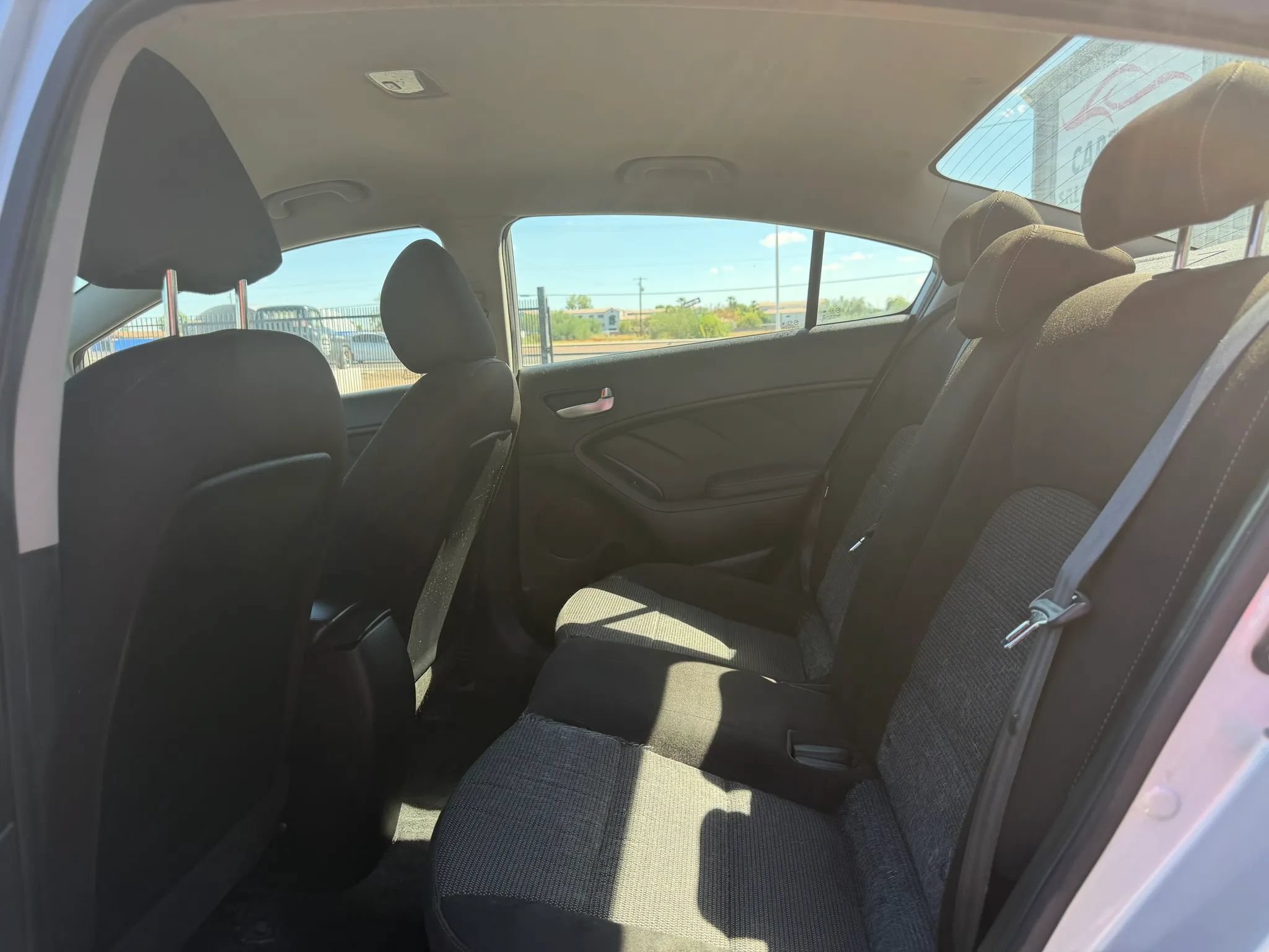 Used 2017 Kia Forte LX FWD image 18