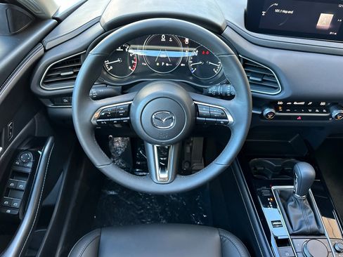 Used 2025 MAZDA CX-30 AWD 2.5 S w/ Select Sport Pkg image 17