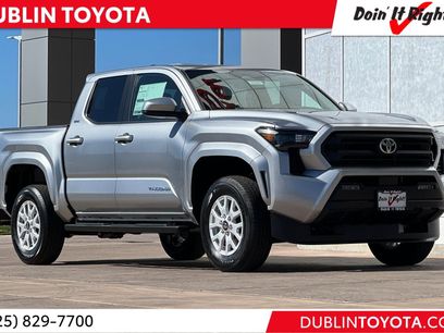 New 2025 Toyota Tacoma SR5