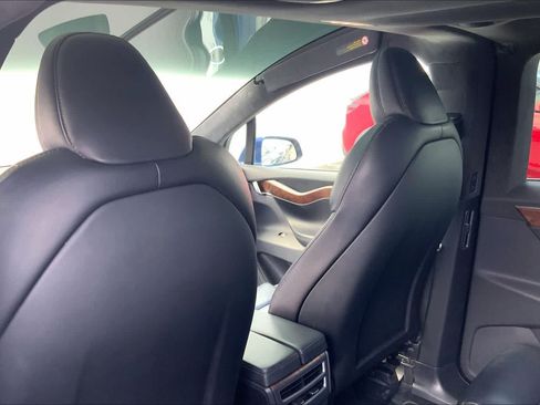 Used 2021 Tesla Model X Long Range AWD/4WD image 12