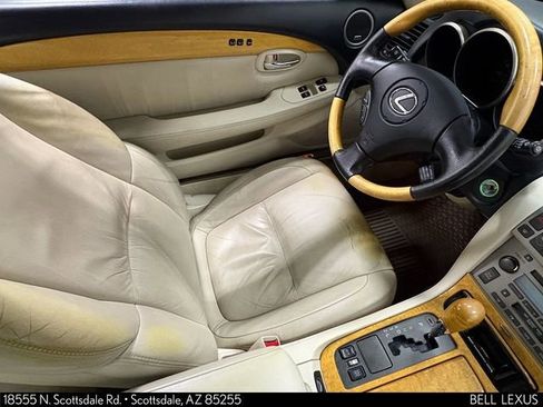 Used 2002 Lexus SC 430 Convertible RWD image 28