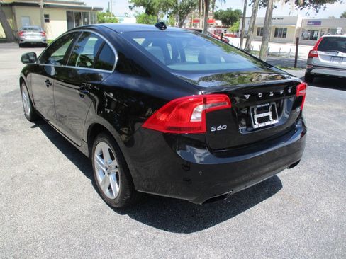 Used 2015 Volvo S60 T5 Premier w/ Convenience Package FWD image 7