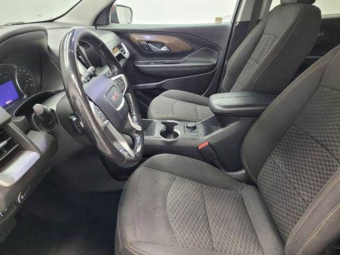 Used 2020 GMC Terrain SLE FWD image 17