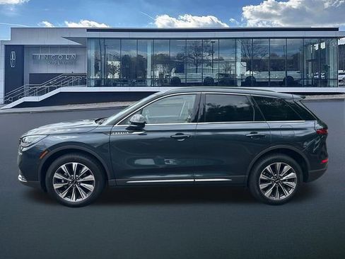 Certified 2022 Lincoln Corsair Reserve w/ Elements Package FWD image 4