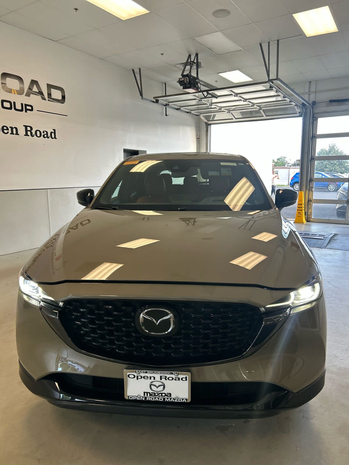 Certified 2024 MAZDA CX-5 Carbon Edition AWD/4WD image 1