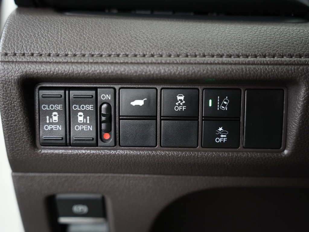 Used 2018 Honda Odyssey EX-L image 45