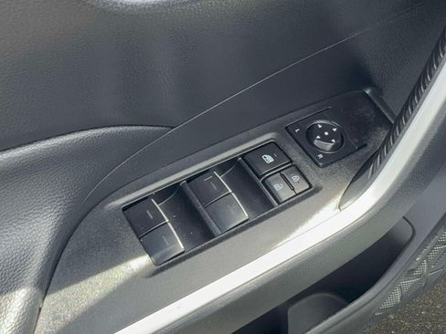 Certified 2025 Toyota RAV4 XLE AWD/4WD image 18