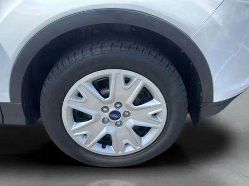 Used 2016 Ford Escape S FWD image 30