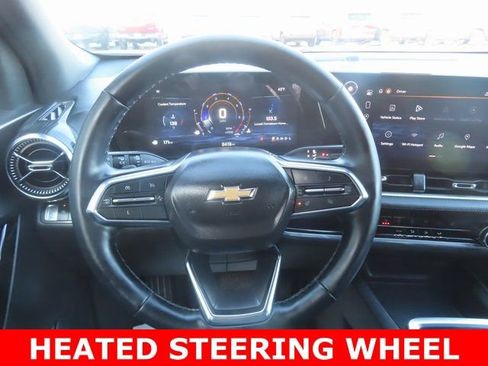 Used 2025 Chevrolet Equinox LT image 32