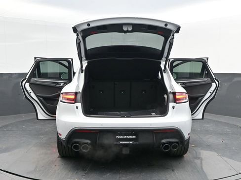 New 2025 Porsche Macan S image 48