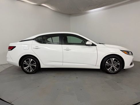 Used 2023 Nissan Sentra SV image 5