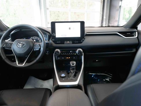 Certified 2023 Toyota RAV4 XSE w/ XSE Grade Weather Package AWD/4WD image 21