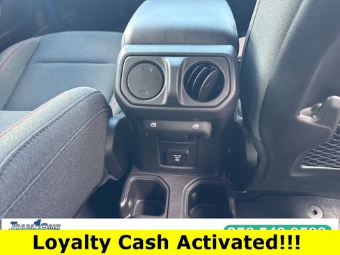 New 2025 Jeep Wrangler Unlimited Rubicon image 15