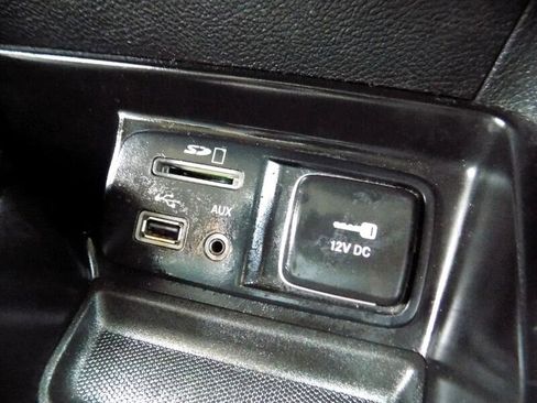 Used 2014 Jeep Cherokee Trailhawk w/ Leather Interior Group image 30