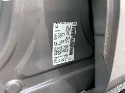 Used 2021 Nissan Titan PRO-4X w/ Pro-4x Utility Package image 34