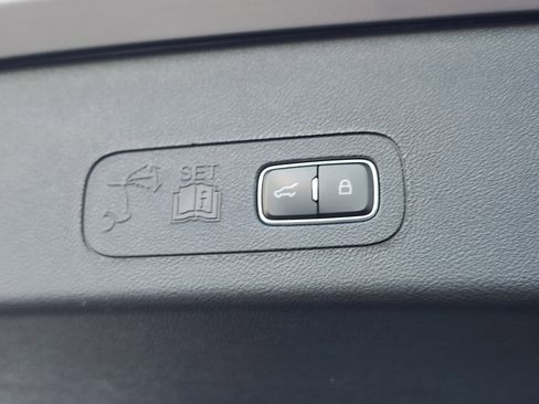 Used 2022 Lincoln Aviator Reserve w/ Equipment Group 201A image 36