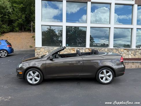 Used 2012 Volkswagen Eos Lux image 10