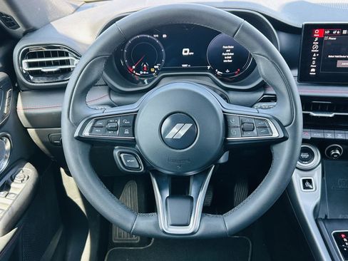 Used 2024 Dodge Hornet GT image 18