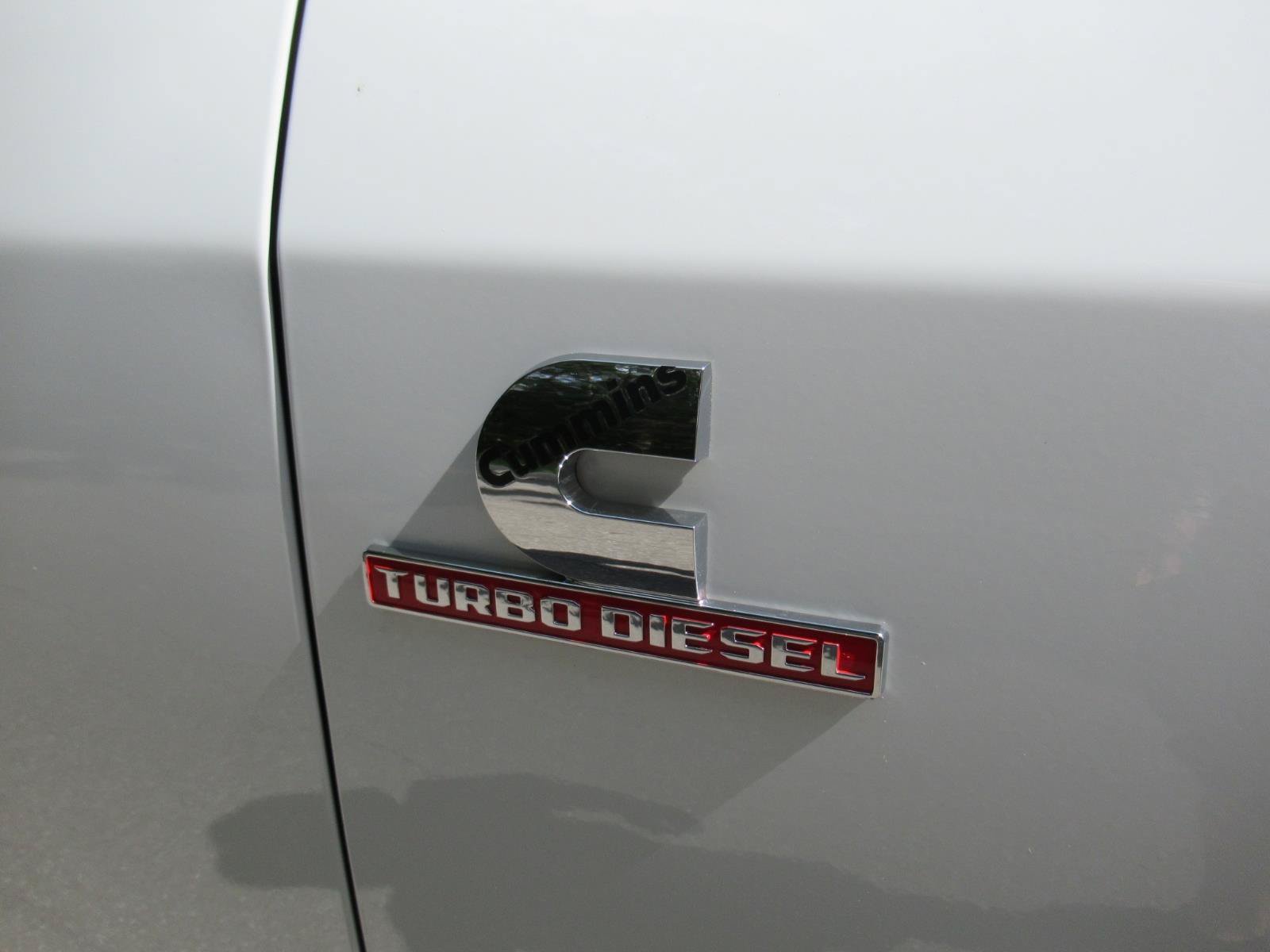 New 2026 RAM 3500 Tradesman AWD/4WD image 12