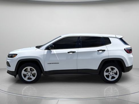 Used 2023 Jeep Compass Sport AWD/4WD image 5