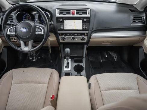 Used 2016 Subaru Outback 2.5i Premium image 18