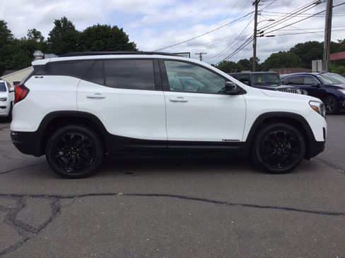 Used 2020 GMC Terrain SLE w/ Elevation Edition AWD/4WD image 7