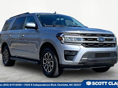 Used 2024 Ford Expedition XLT