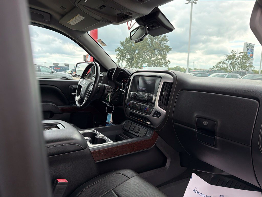Used 2017 GMC Sierra 1500 SLT AWD/4WD image 22