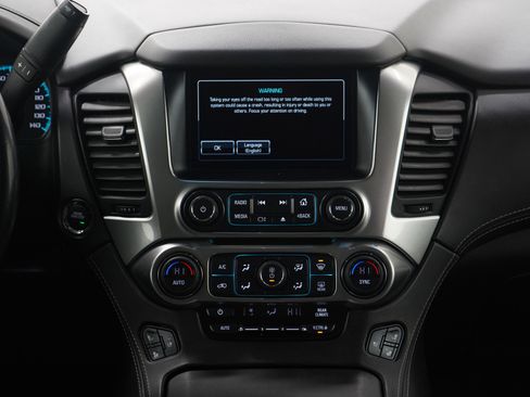 Used 2020 Chevrolet Tahoe Premier w/ Max Trailering Package image 17