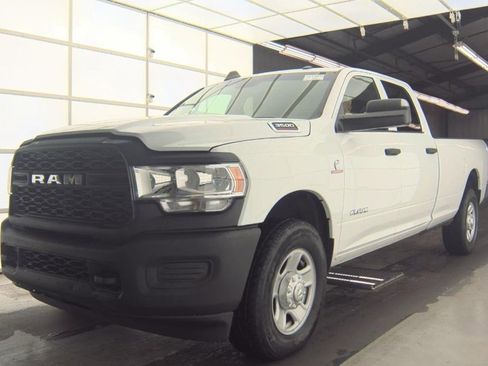 Used 2022 RAM 3500 Tradesman image 3