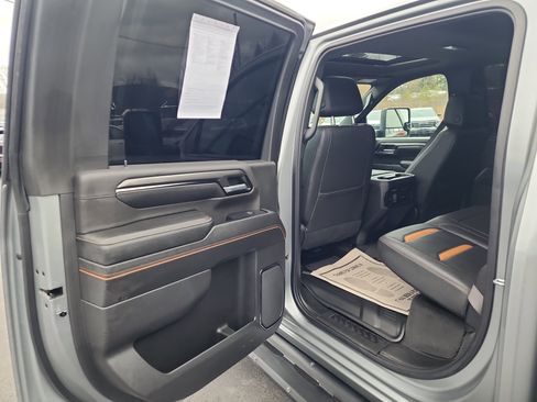 Certified 2024 GMC Sierra 2500 AT4 w/ AT4 Preferred Package image 29