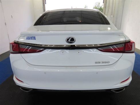 Used 2022 Lexus ES 350 F Sport w/ Accessory Package 2 FWD image 5