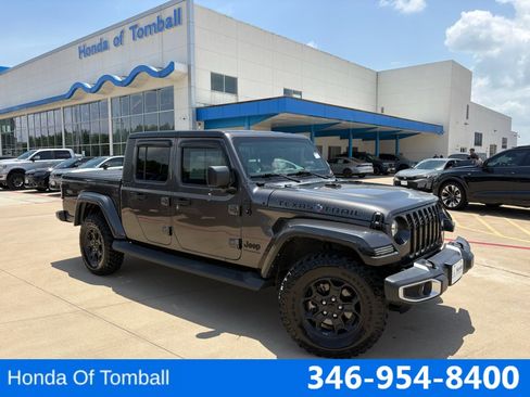 Used 2023 Jeep Gladiator Sport AWD/4WD image 1
