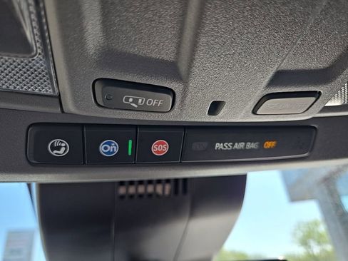 Used 2025 Chevrolet Silverado 1500 Custom AWD/4WD image 76