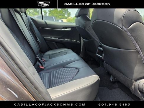 Used 2023 Toyota Camry SE FWD image 22