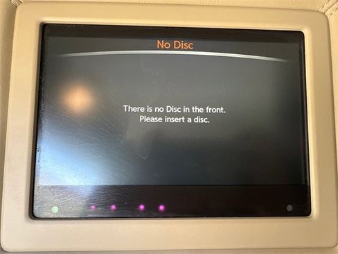 Used 2020 Nissan Armada Platinum w/ Captain's Chairs Package image 17