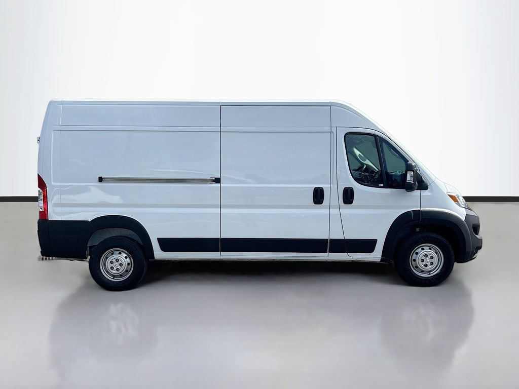 Used 2023 RAM ProMaster 2500 FWD image 2