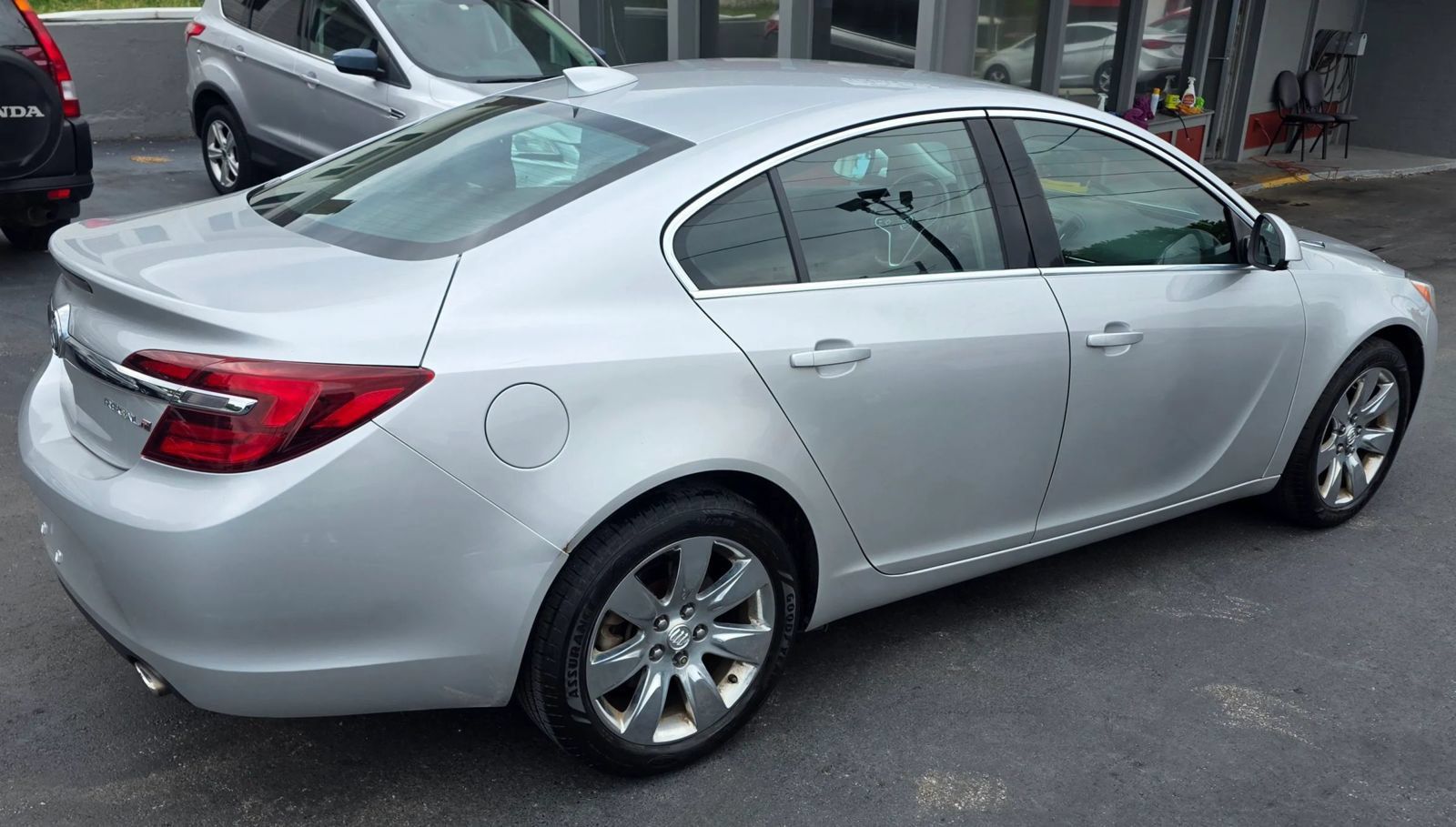 Used 2015 Buick Regal FWD image 6