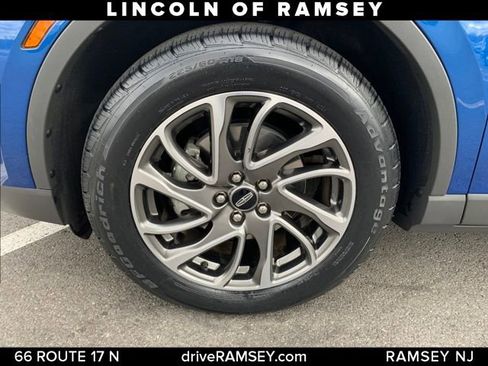 Used 2021 Lincoln Corsair AWD w/ Equipment Group 101A image 25