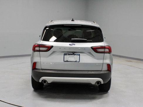 Used 2023 Ford Escape Platinum AWD/4WD image 10