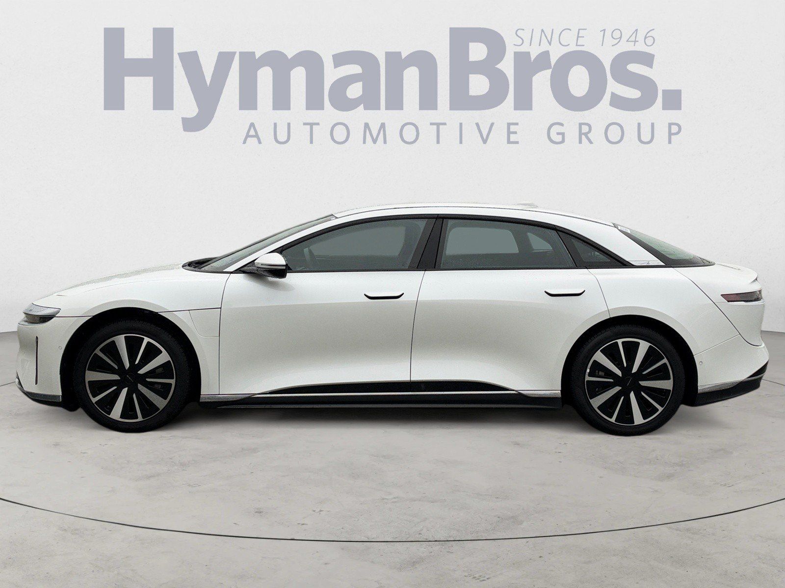 Used 2024 Lucid Air Pure RWD image 6