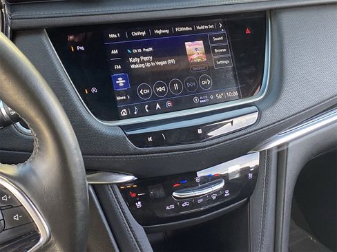 Certified 2021 Cadillac XT5 Premium Luxury image 27