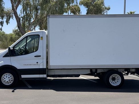 Used 2019 Ford Transit 350 156 DRW RWD image 2